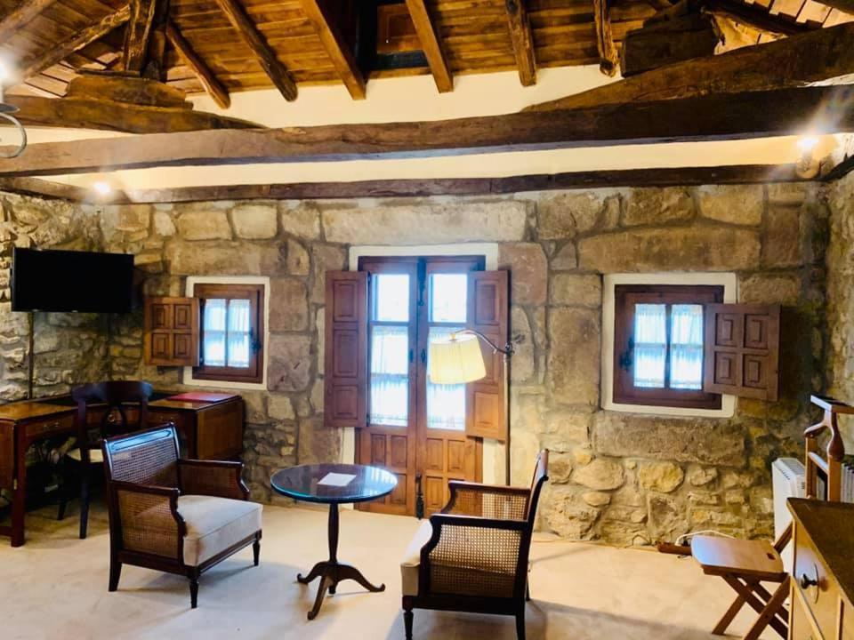 Posada La Torre De La Quintana Liendo Exterior foto